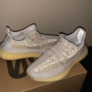 Yeezy 350 “ natural “